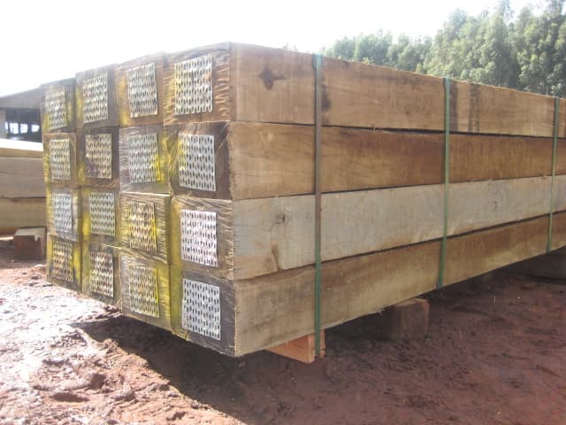 Dormentes ferroviários 1